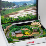 〈ロクハン〉Zゲージ トランクレイアウト鉄道模型「汽車が走る原風景」